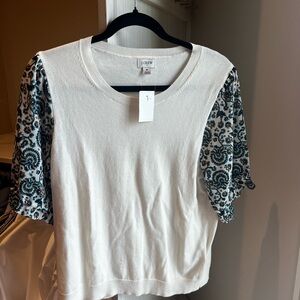J. Crew White and Blue Patterned Sleeve Women's Top M